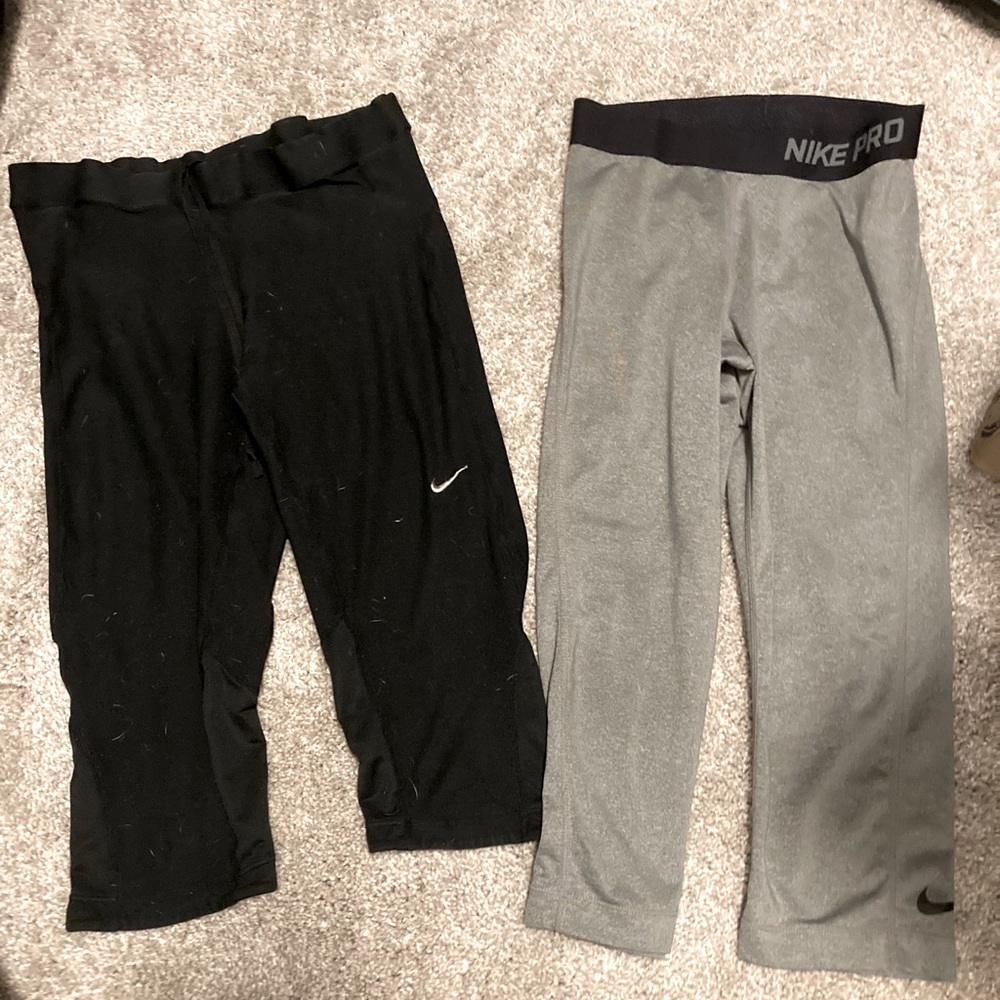 2 pairs XS Nike Sri fit Capri tights